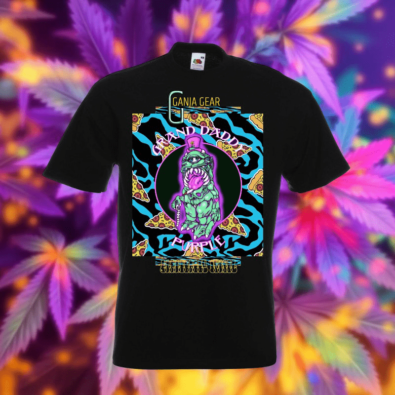 Schwarzes T-Shirt mit Alien Figur Anime