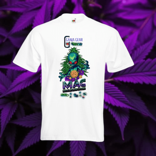 Weißes T-Shirt mit Alien Figur Anime